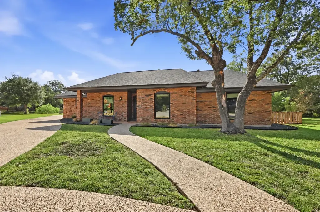 5000 Desert Oak Circle, Austin
