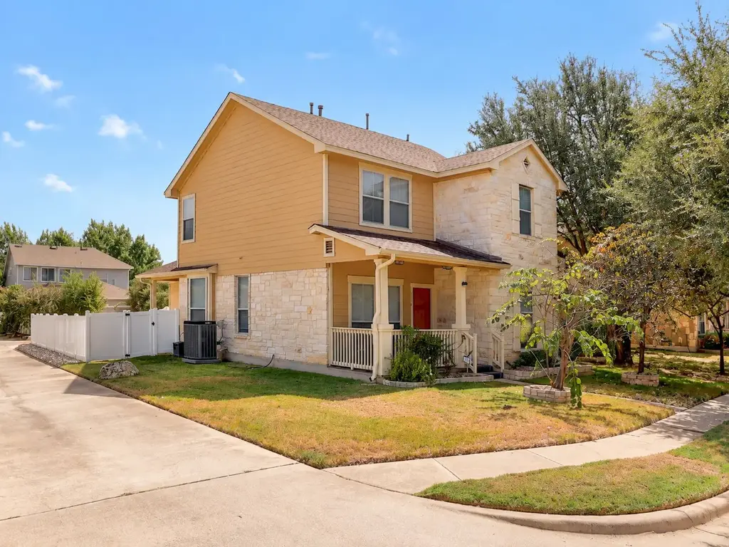 1710 Big Bend Drive, Cedar Park