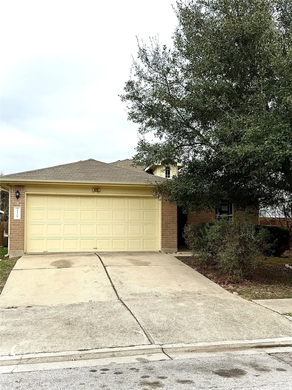 12709 Sky Harbor Drive, Del Valle