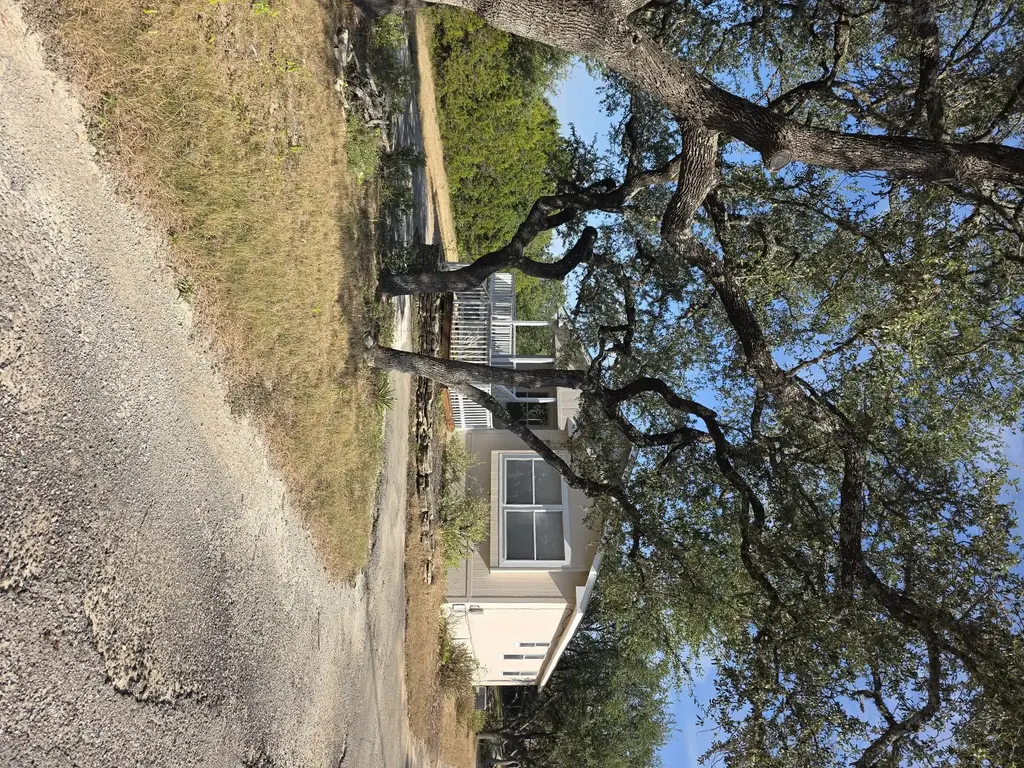 1467 Live Oak Drive, Canyon Lake