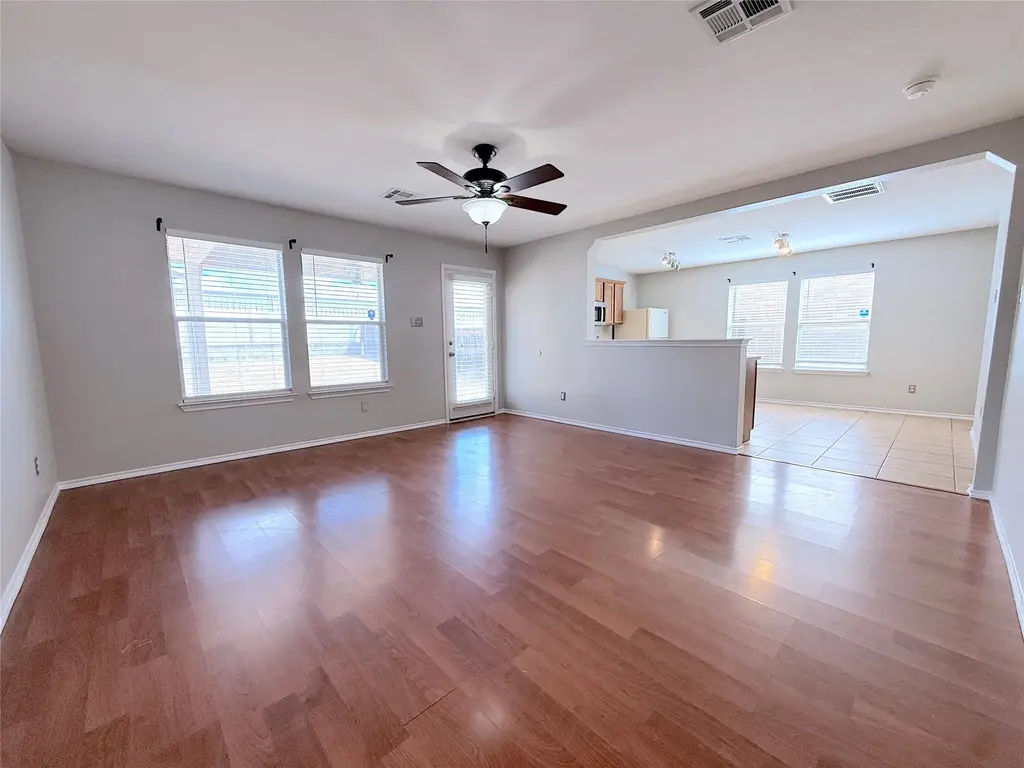 5628 Colinton Avenue, Austin