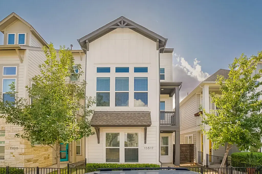 13617 Defiance Pass 136, Austin