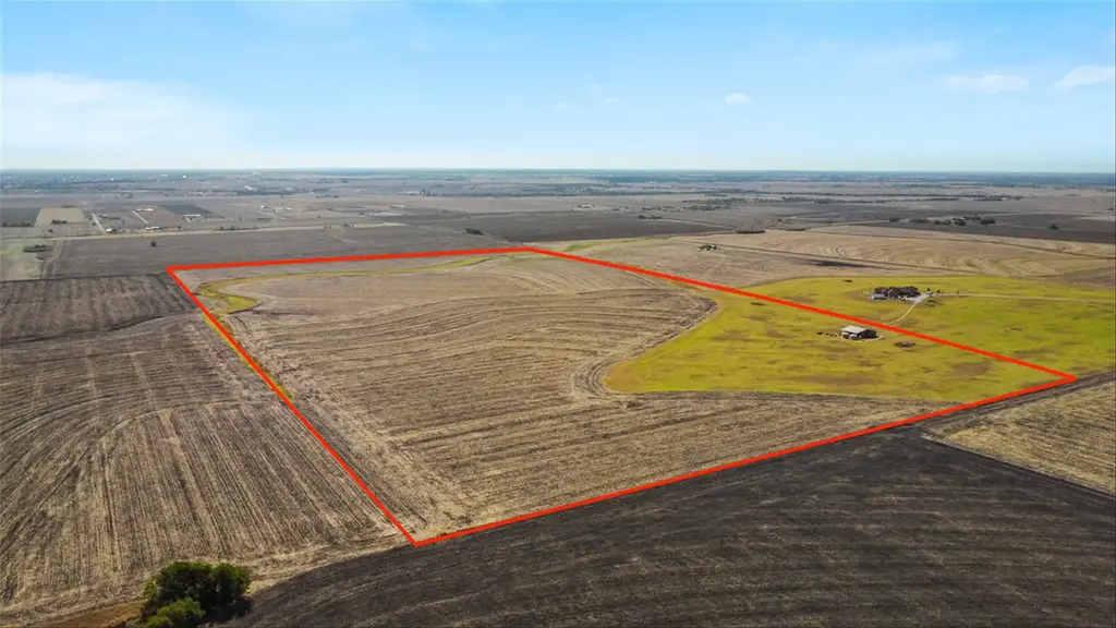 14502 Lund Carlson Road, Coupland