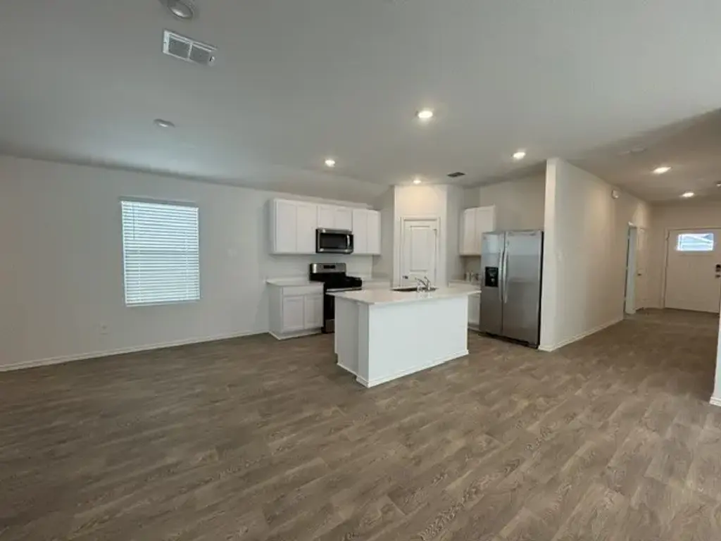 177 Orange Flame Boulevard, Kyle