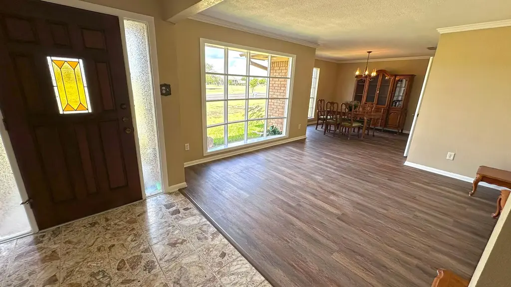 517 S Roy Reynolds Drive, Harker Heights