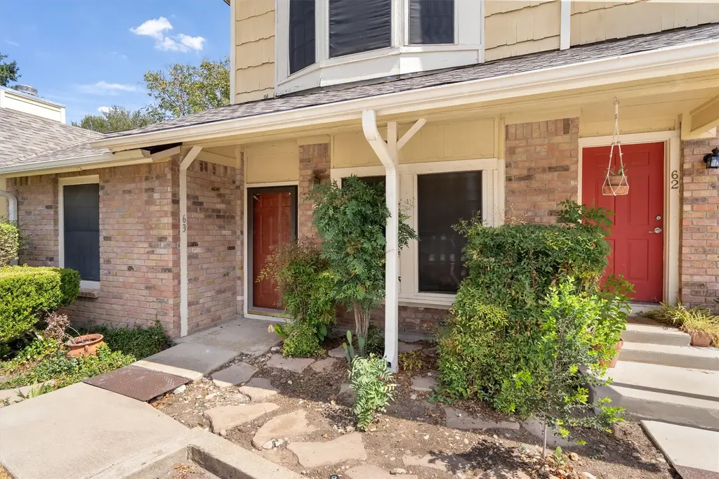 11901 Swearingen Drive 63, Austin
