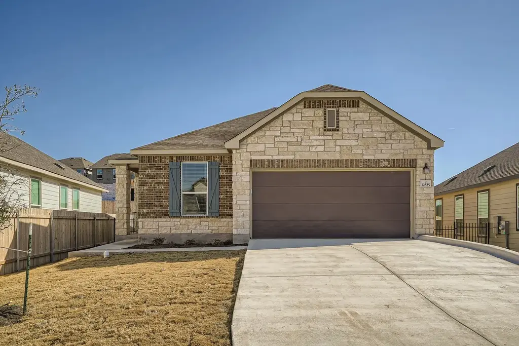 12525 Anthology Street, Manor