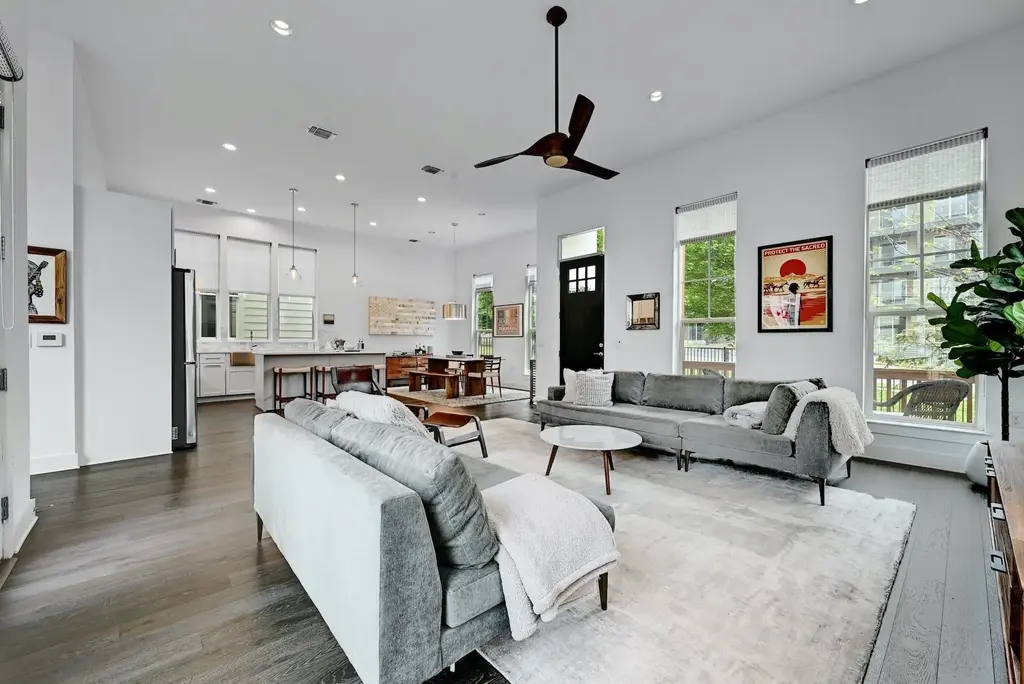 4806 Springdale Road, Austin