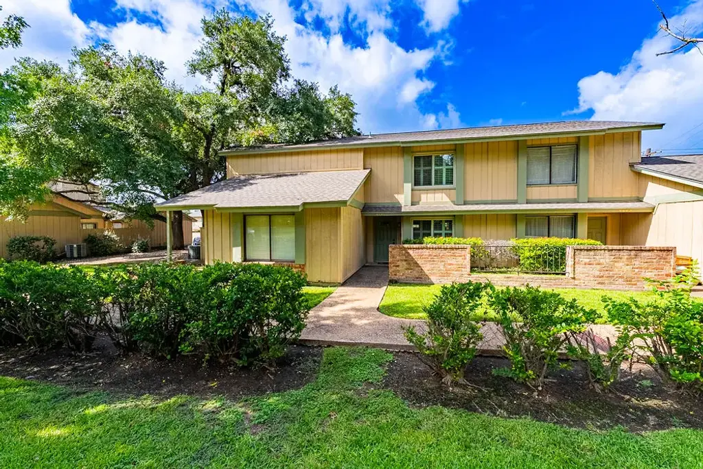 9604 Blue Creek Lane, Austin
