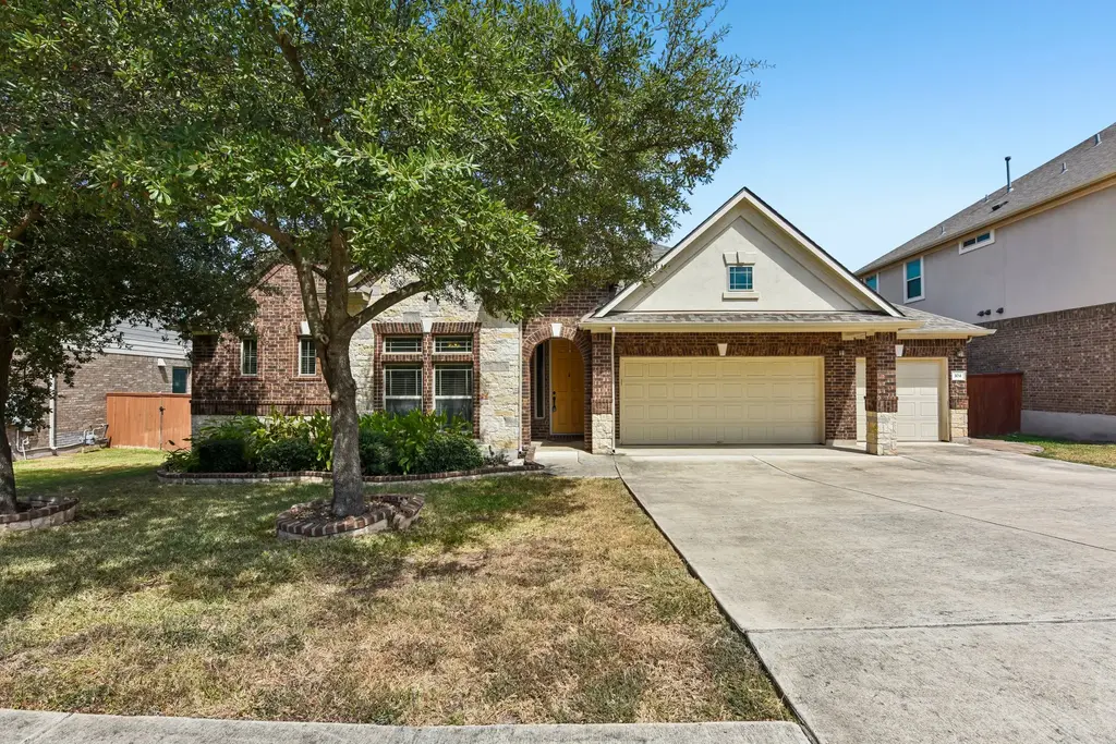 104 Lake Mineral Wells Drive, Georgetown