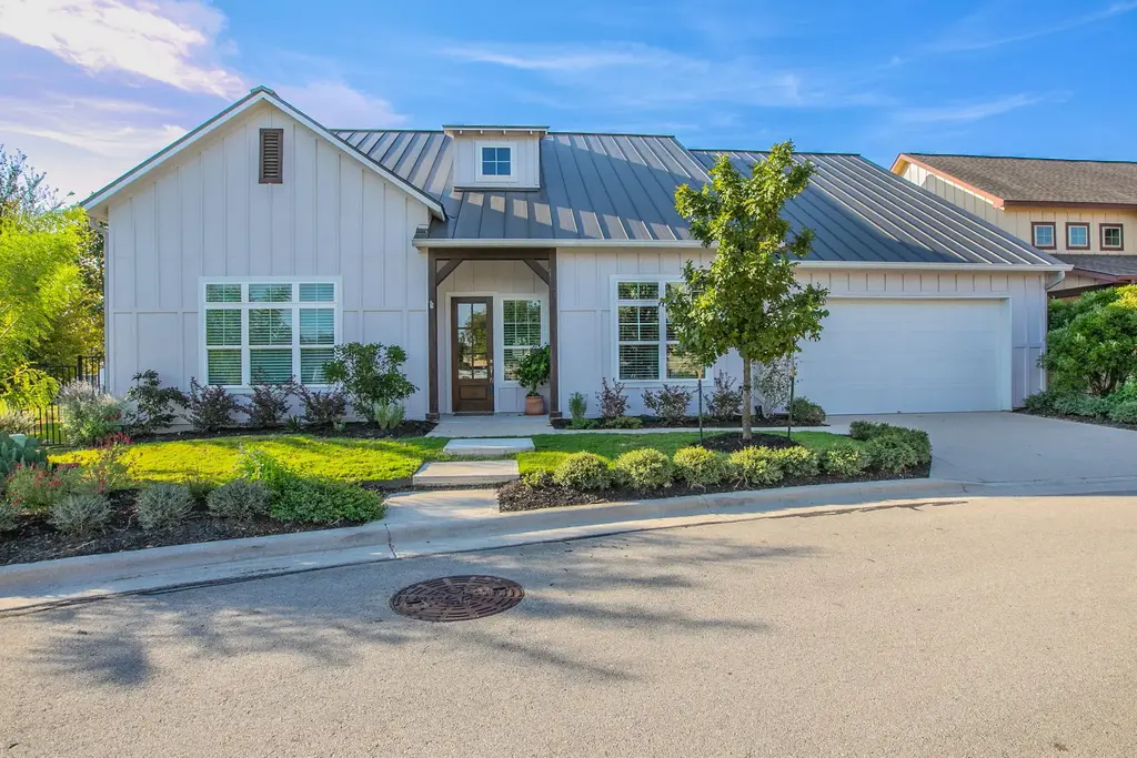 176 Arezzo Way, Dripping Springs