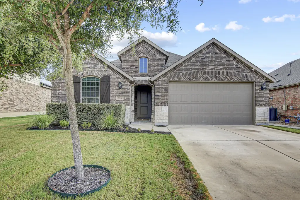 6832 Catania Loop, Round Rock