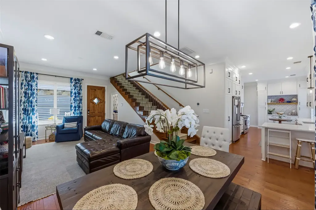 1621 Enfield Road E, Austin