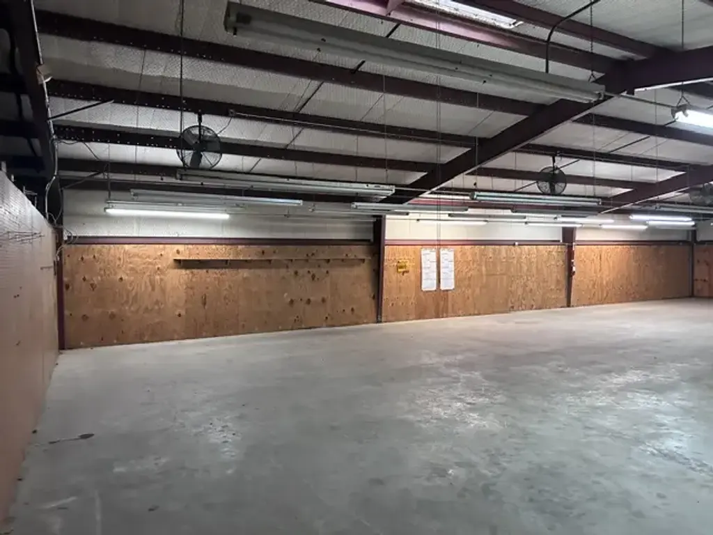 1001 Huser Boulevard Boulevard, Schulenburg