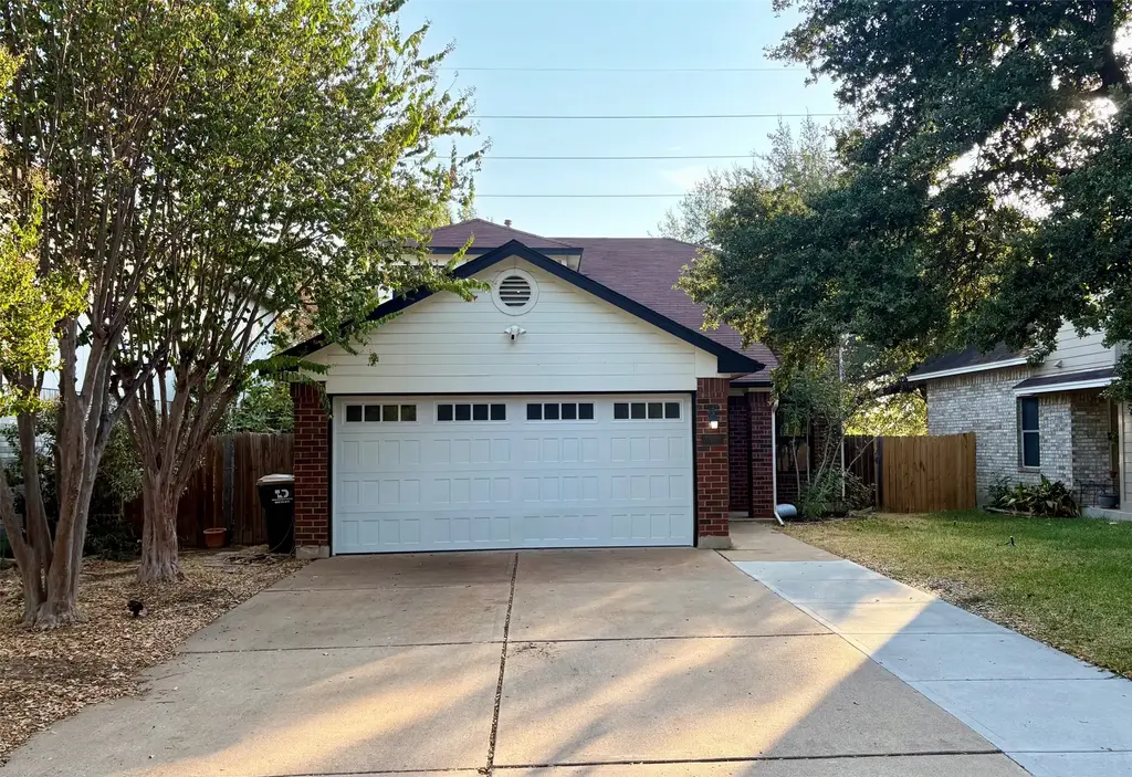 7613 Peabody Drive, Austin