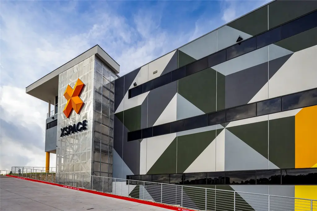 4229 N Fm 620 120, Austin