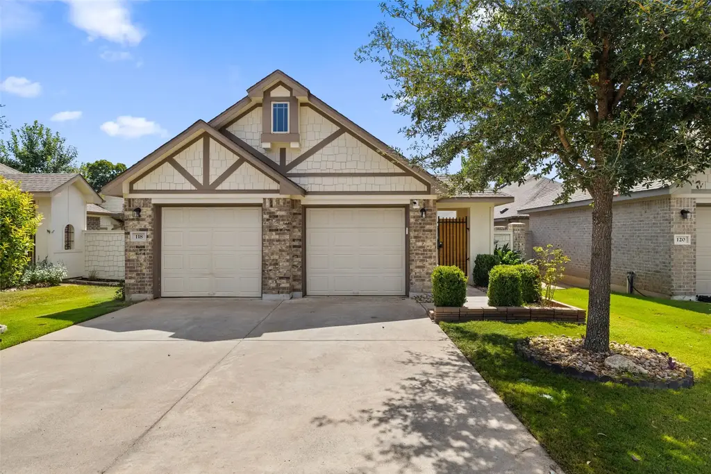 118 Trailstone Drive, Bastrop
