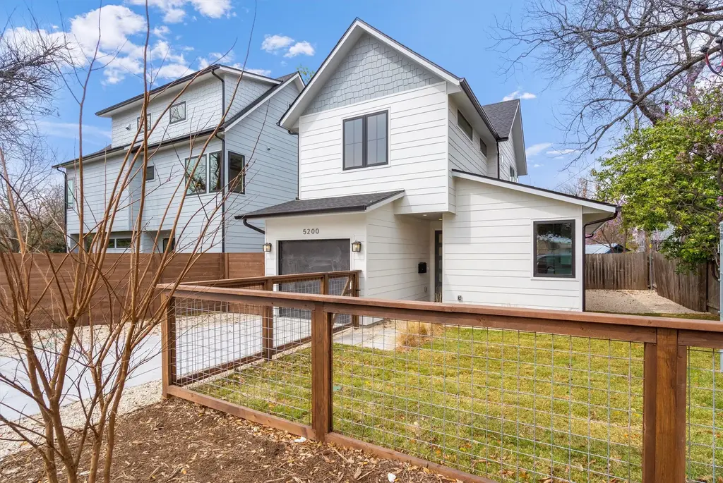 5200 Grover Avenue, Austin