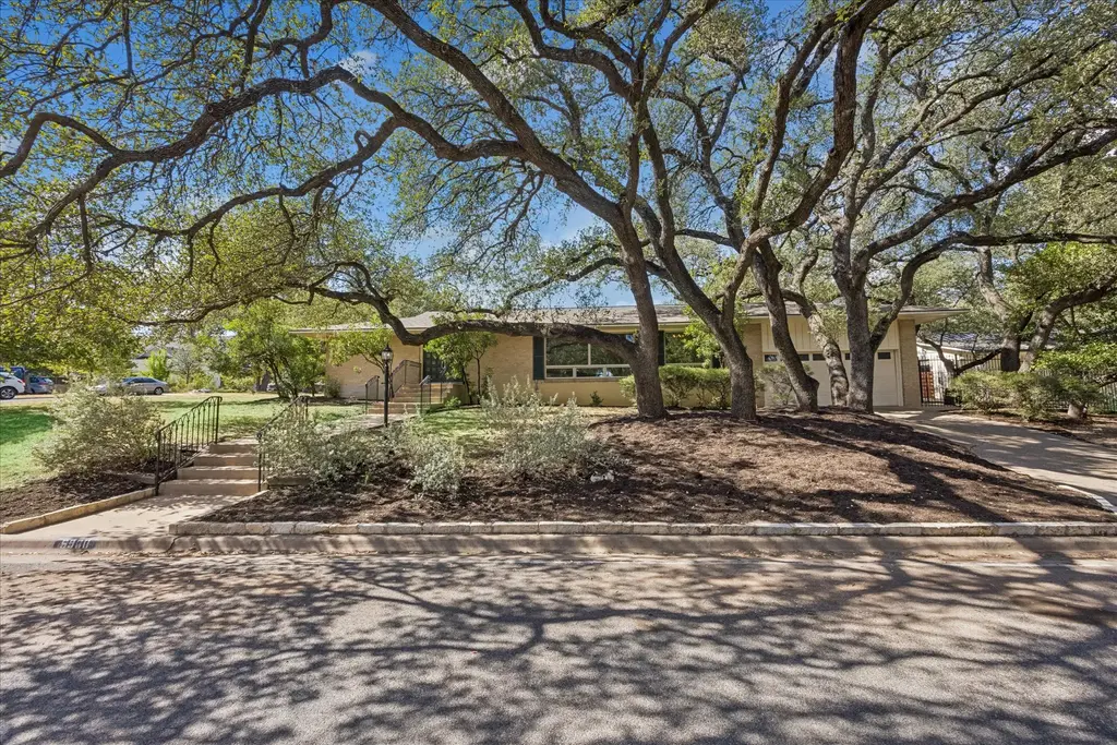 5900 Overlook Drive, Austin