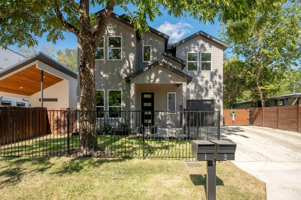 1104 Fiesta Street, Austin