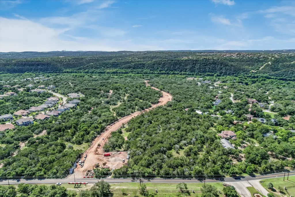 898 Quinlan Park Road S, Austin