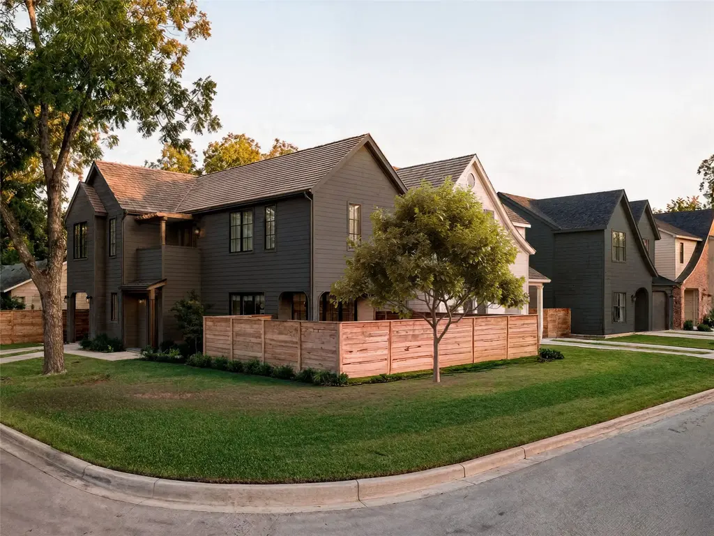 901 Shady Lane, Austin