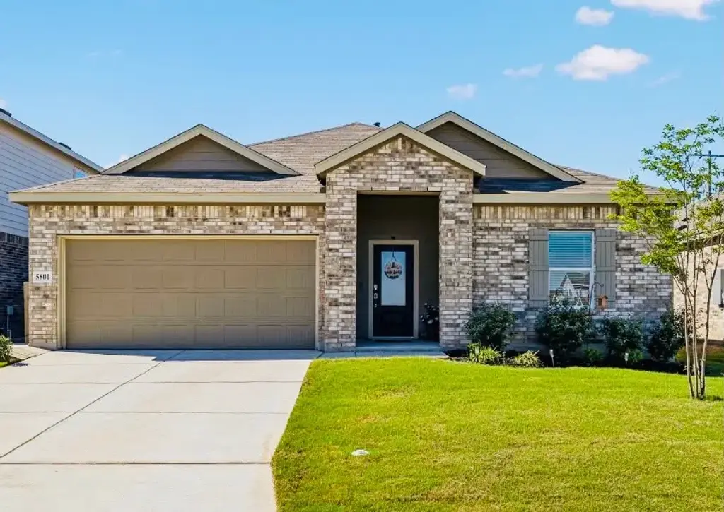 5801 Musquiz Ridge, Seguin