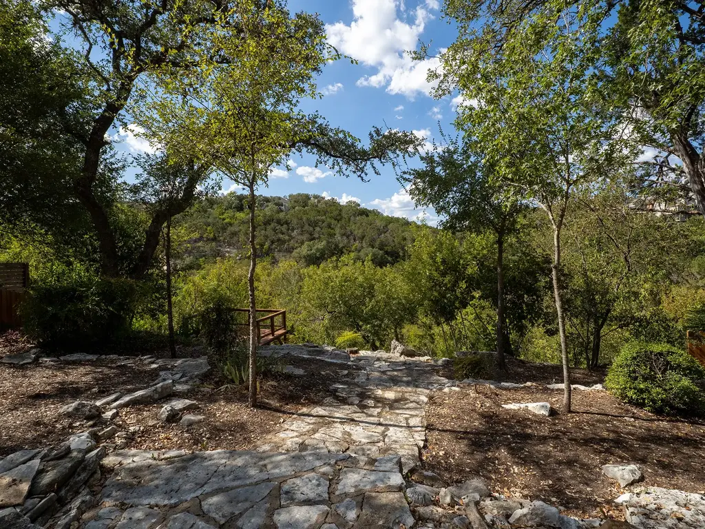 2500 Forest Bend Drive, Austin