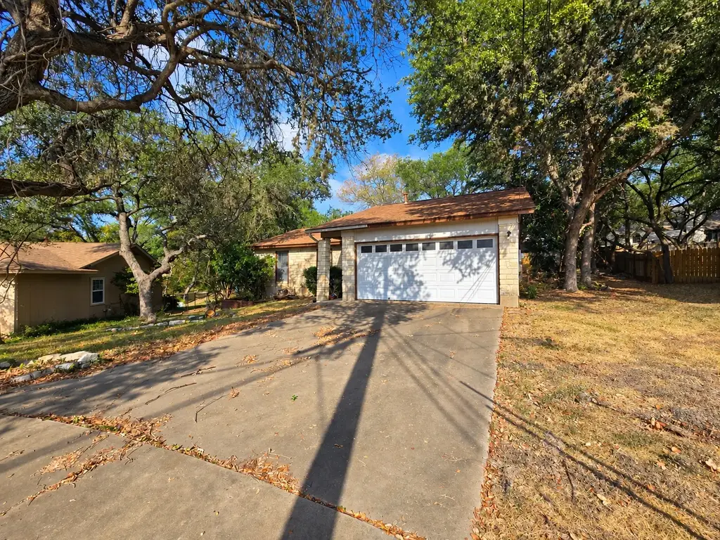 2011 Castle Creek Drive, San Marcos