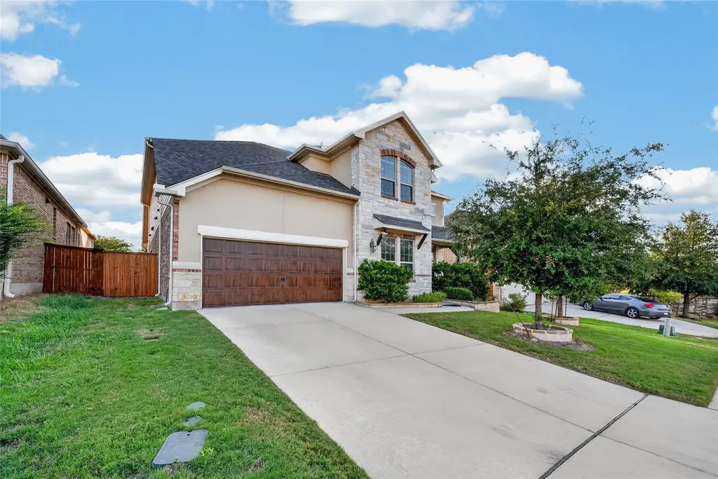137 Claiborne Lake Lane, Georgetown