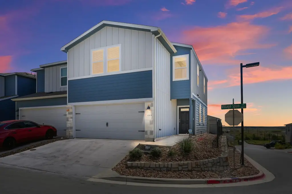 12815 Village Spun Plaza, Buda