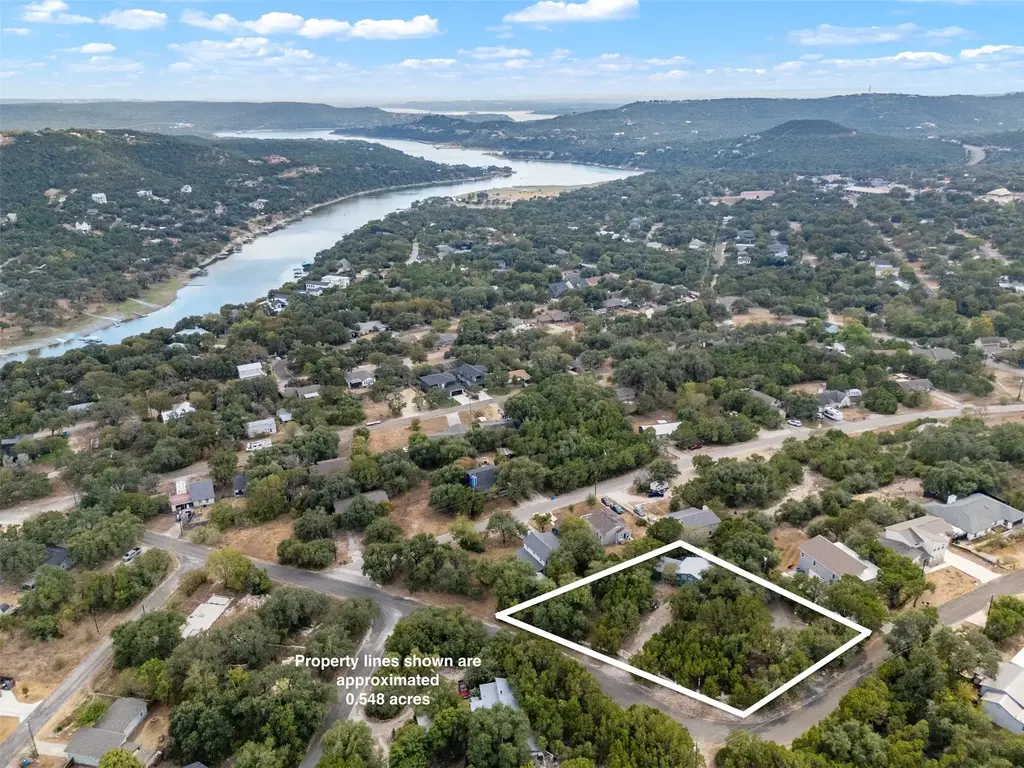 18307 E Lakeview Drive, Jonestown