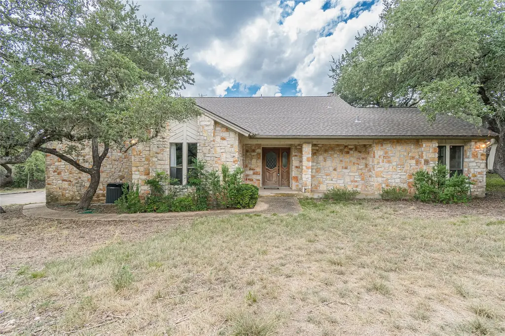 1047 Windmill Road, Dripping Springs