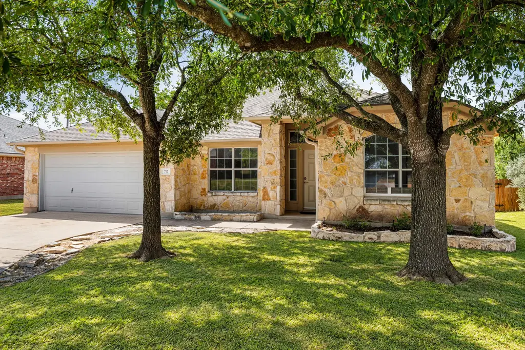 717 Windsor Castle Drive, Pflugerville