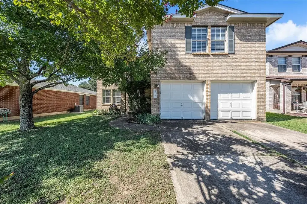 709 Black Isle Drive, Pflugerville