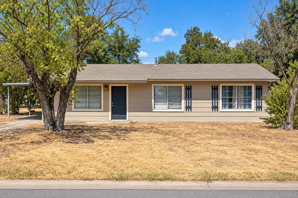 1506 Circle Drive, Round Rock