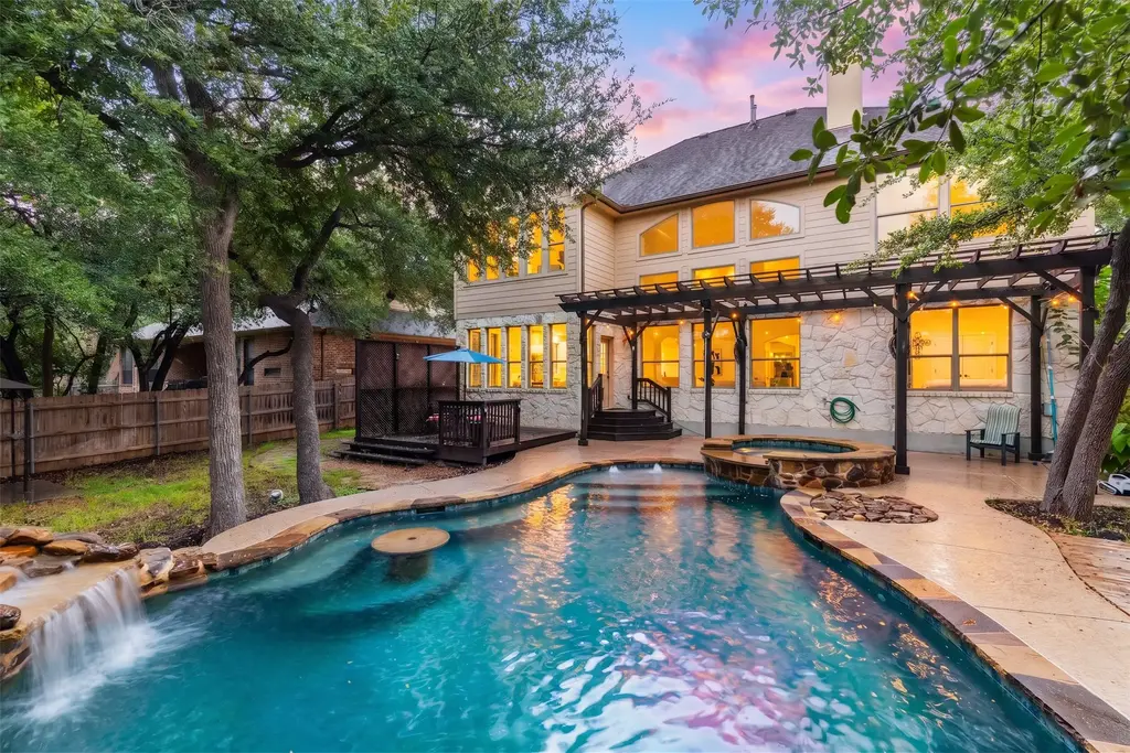 2709 Deep River Circle, Round Rock