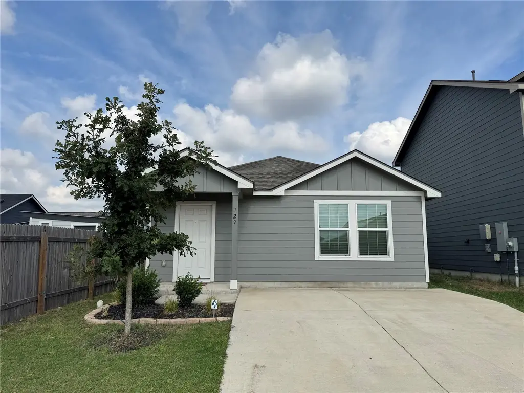 129 Tufted Duck Path, Uhland