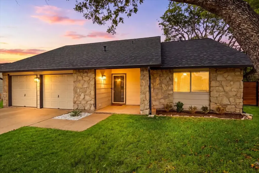 13010 Lamplight Village Avenue, Austin