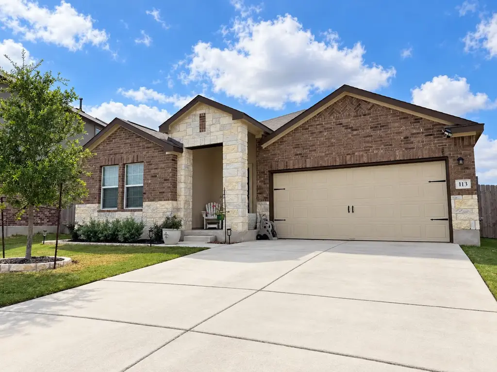 113 Sunrise Oak Cove, Georgetown