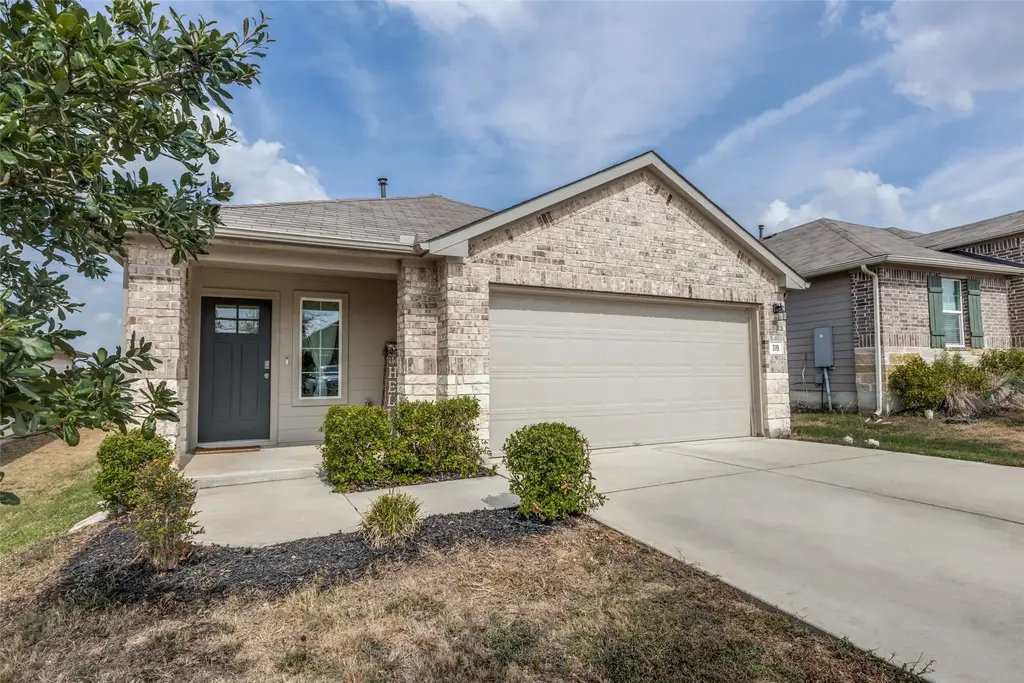 319 Globe Mallow Circle, Kyle