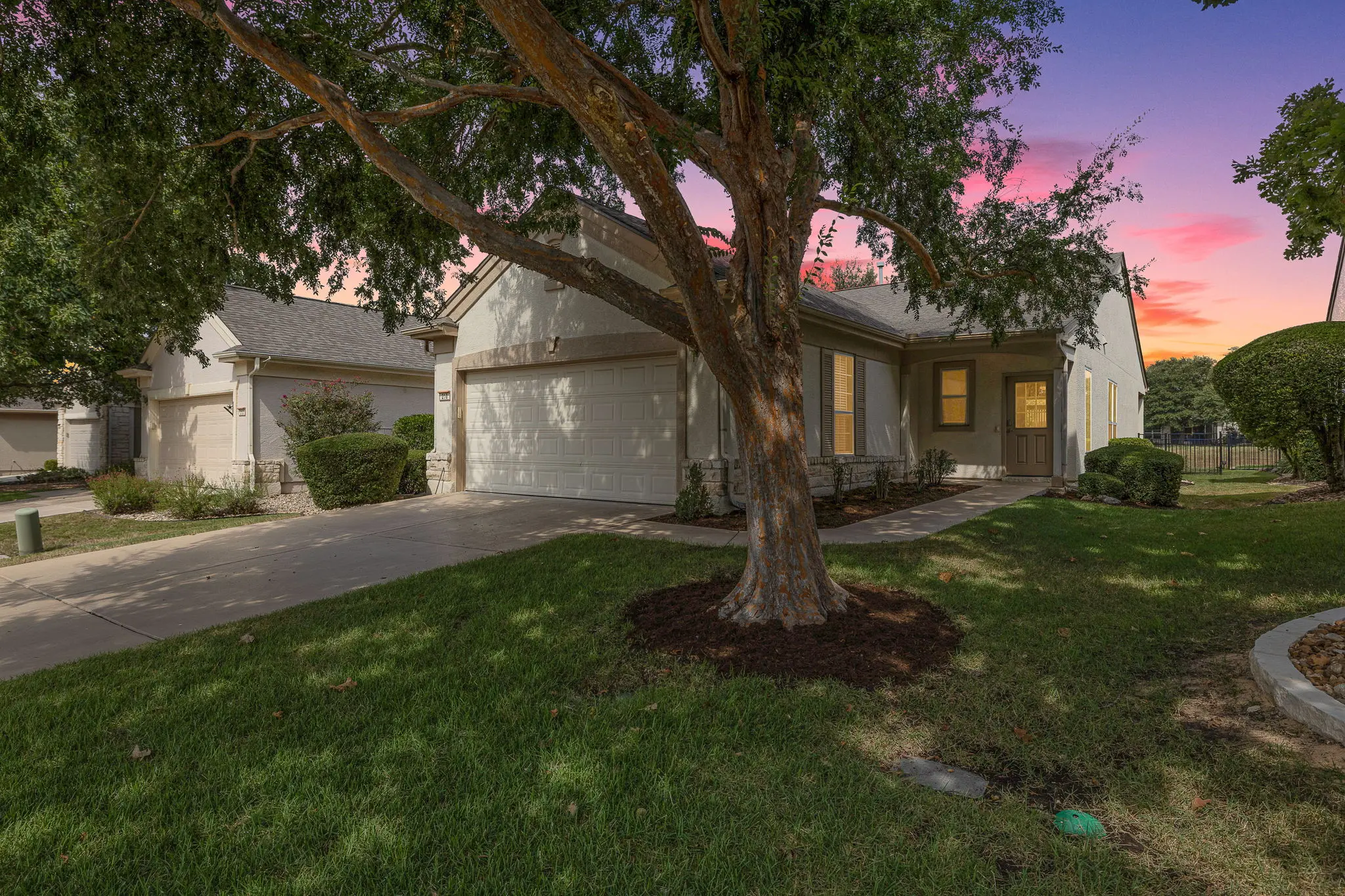 Photo of Listing #3148677