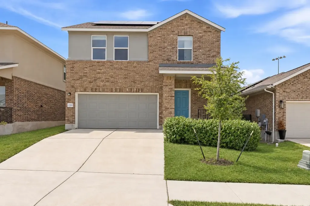 220 Standing Rock Lane, Marble Falls