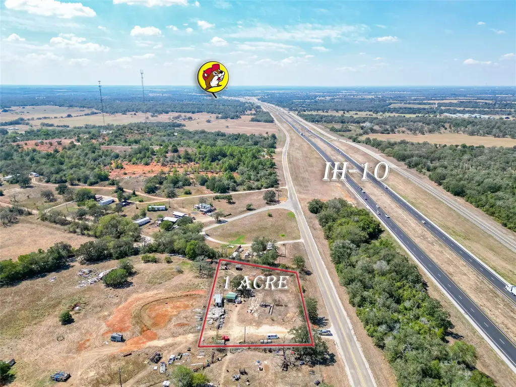21894 E Interstate 10 Road, Luling
