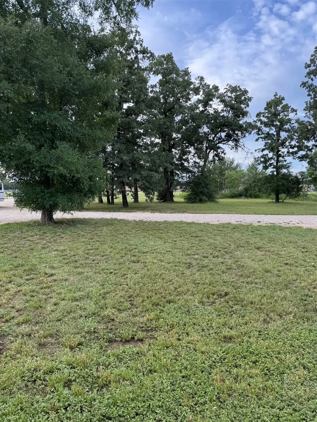 142 A Voss Parkway A, Cedar Creek