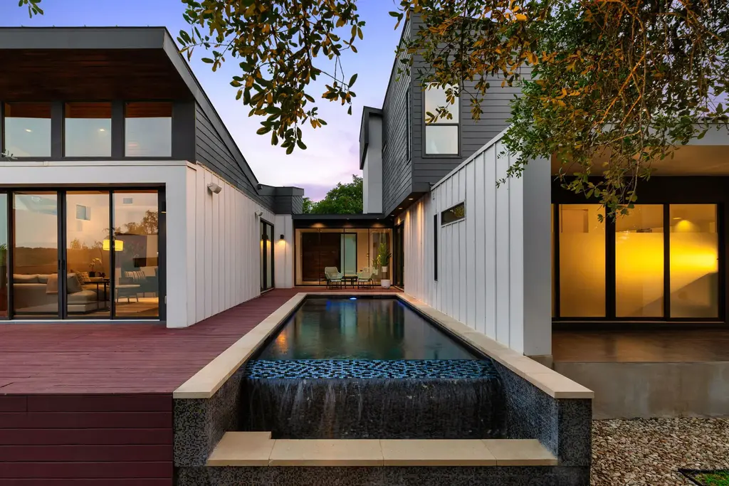 15206 General Williamson Drive, Austin