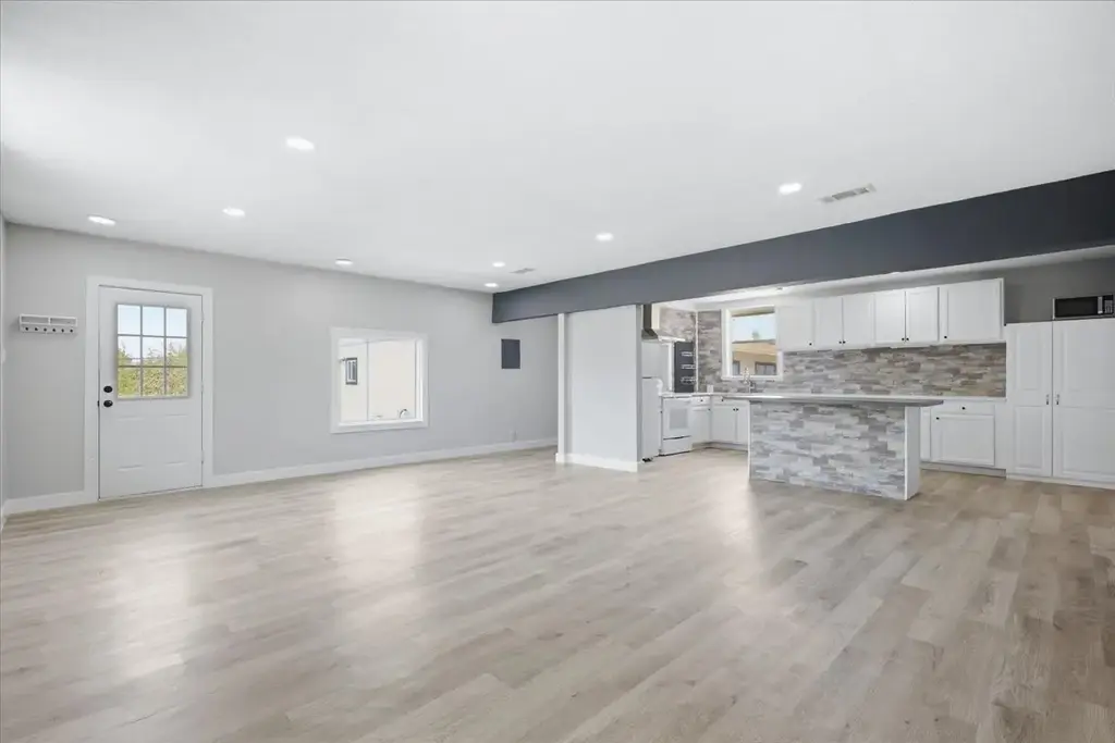 128 Skyview Terrace B, Leander