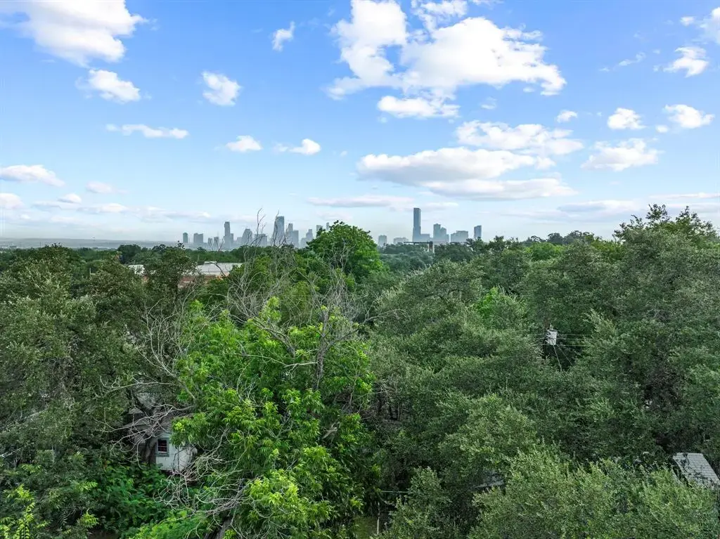 120 El Paso Street, Austin