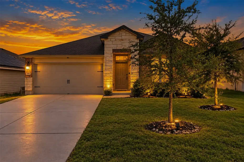 140 Rearden Boulevard, Jarrell