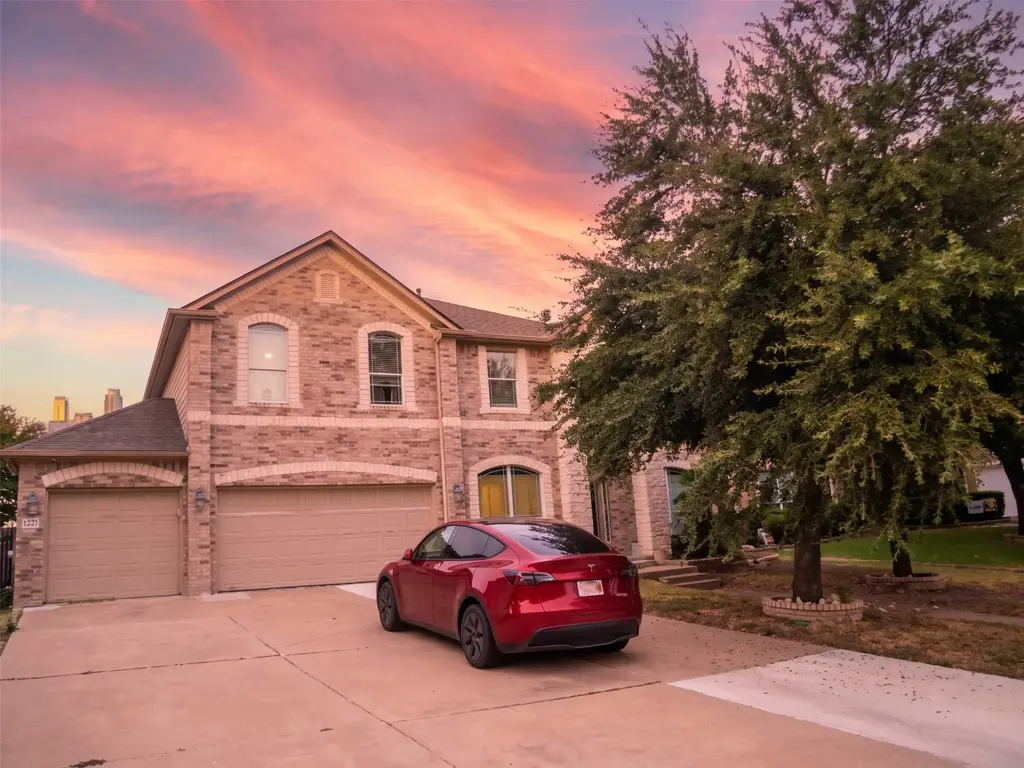1221 Laurel Oak Trail, Pflugerville